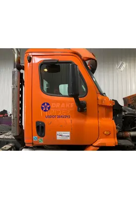 Freightliner CASCADIA Door Assembly, Front
