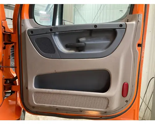 Freightliner CASCADIA Door Assembly, Front