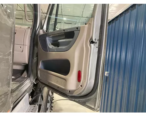 Freightliner CASCADIA Door Assembly, Front