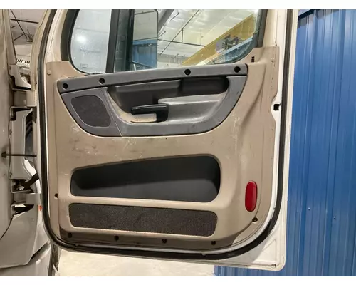 Freightliner CASCADIA Door Assembly, Front