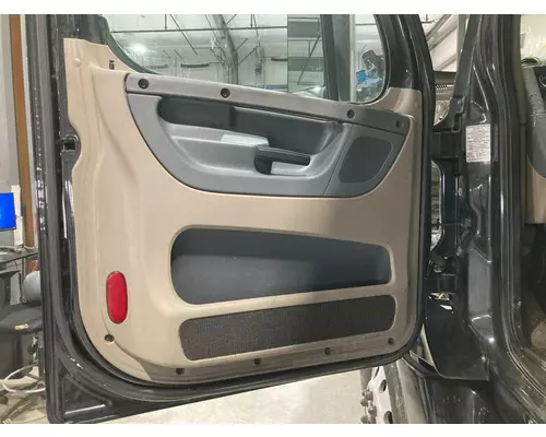 Freightliner CASCADIA Door Assembly, Front