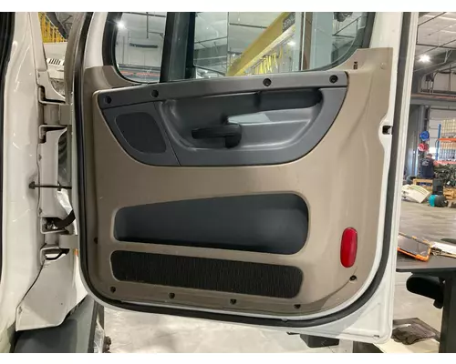 Freightliner CASCADIA Door Assembly, Front