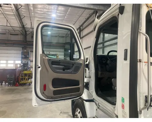 Freightliner CASCADIA Door Assembly, Front