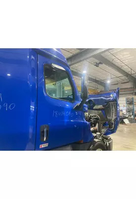 Freightliner CASCADIA Door Assembly, Front
