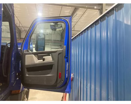 Freightliner CASCADIA Door Assembly, Front