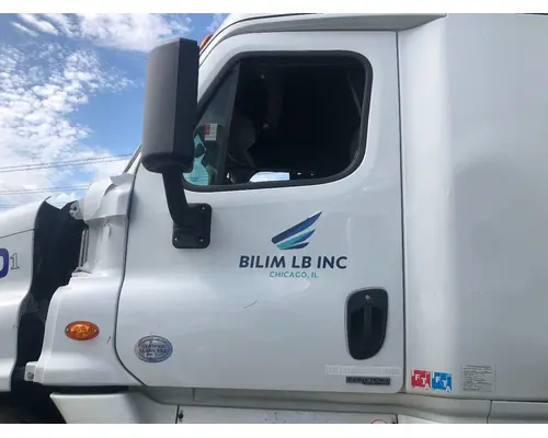 Freightliner CASCADIA Door Assembly, Front