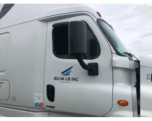 Freightliner CASCADIA Door Assembly, Front