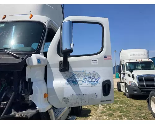 Freightliner CASCADIA Door Assembly, Front