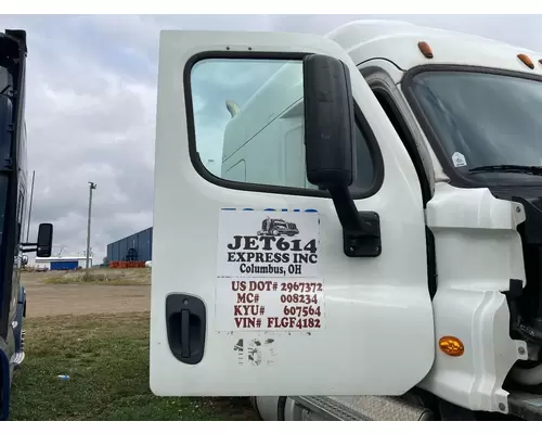 Freightliner CASCADIA Door Assembly, Front