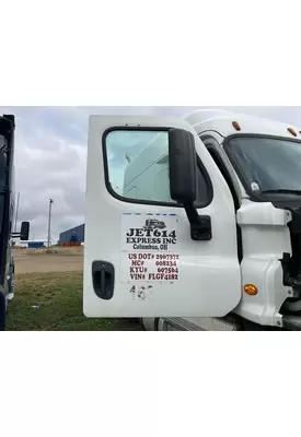 Freightliner CASCADIA Door Assembly, Front