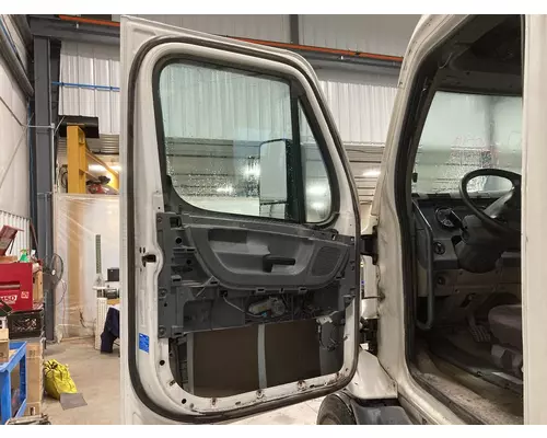 Freightliner CASCADIA Door Assembly, Front