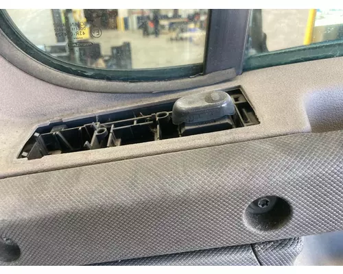 Freightliner CASCADIA Door Assembly, Front
