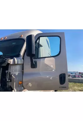 Freightliner CASCADIA Door Assembly, Front