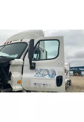 Freightliner CASCADIA Door Assembly, Front