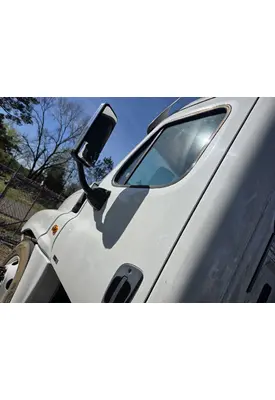 Freightliner CASCADIA Door Assembly, Front