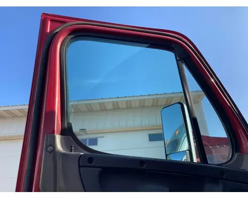 Freightliner CASCADIA Door Glass, Front