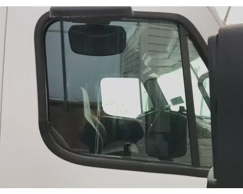 Freightliner CASCADIA Door Glass, Front