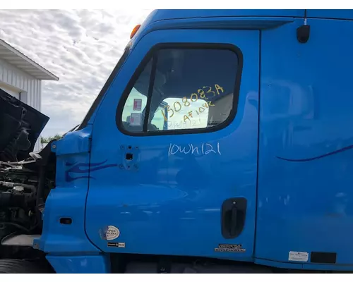 Freightliner CASCADIA Door Interior Panel