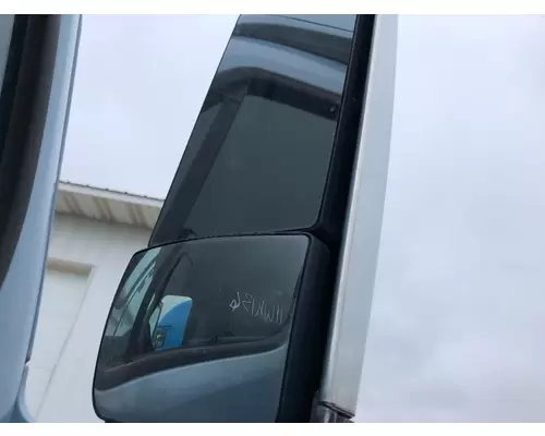 Freightliner CASCADIA Door Mirror