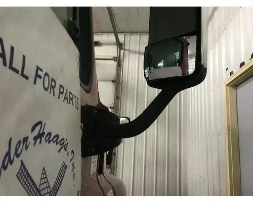 Freightliner CASCADIA Door Mirror