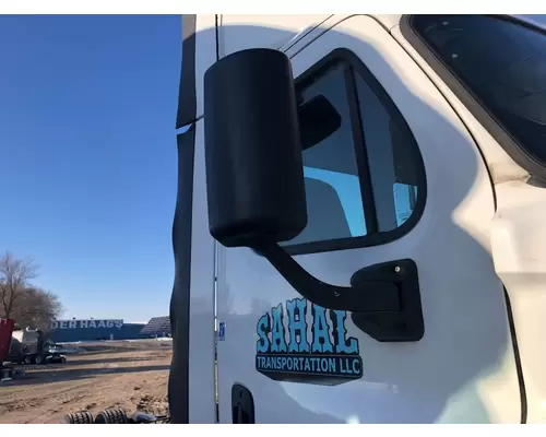 Freightliner CASCADIA Door Mirror