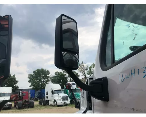 Freightliner CASCADIA Door Mirror