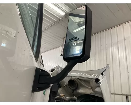 Freightliner CASCADIA Door Mirror