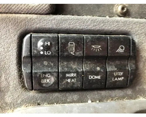 Freightliner CASCADIA Door Mirror