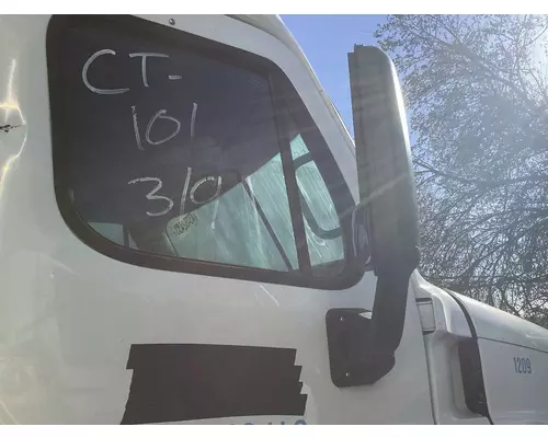 Freightliner CASCADIA Door Mirror