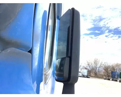 Freightliner CASCADIA Door Mirror