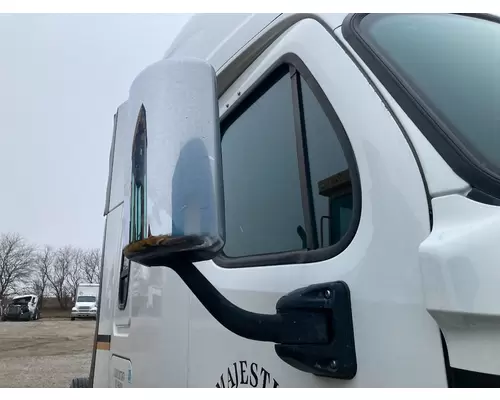 Freightliner CASCADIA Door Mirror