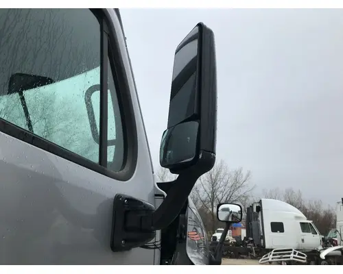 Freightliner CASCADIA Door Mirror
