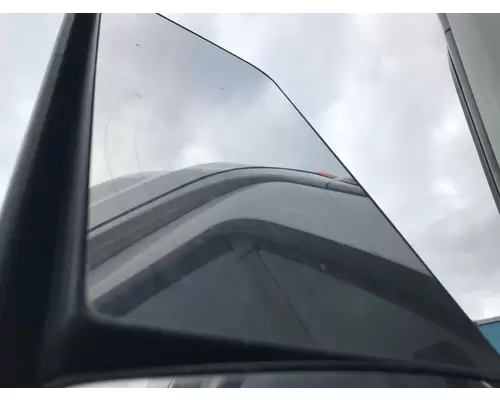 Freightliner CASCADIA Door Mirror