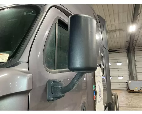 Freightliner CASCADIA Door Mirror