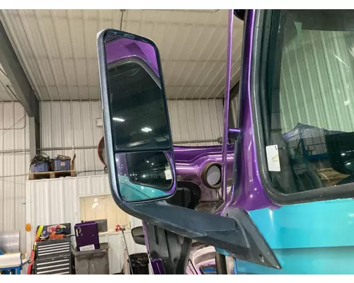 Freightliner CASCADIA Door Mirror