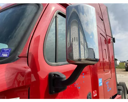 Freightliner CASCADIA Door Mirror