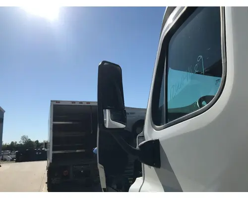 Freightliner CASCADIA Door Mirror
