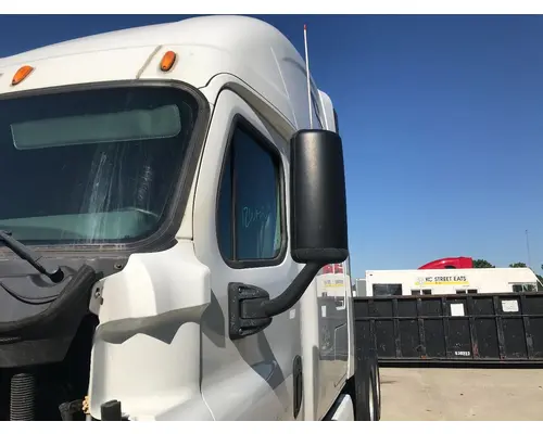 Freightliner CASCADIA Door Mirror
