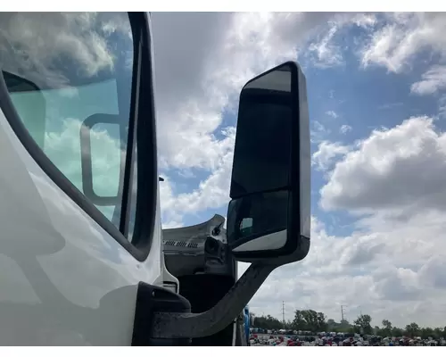 Freightliner CASCADIA Door Mirror