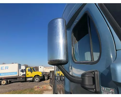 Freightliner CASCADIA Door Mirror