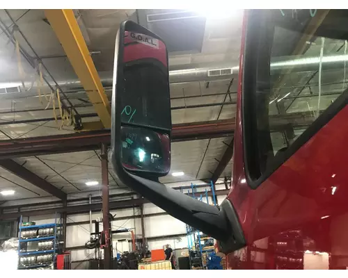 Freightliner CASCADIA Door Mirror