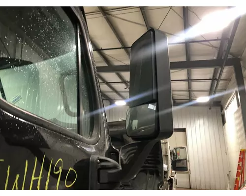 Freightliner CASCADIA Door Mirror