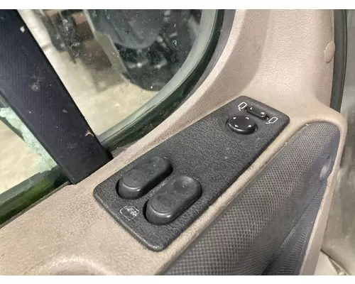 Freightliner CASCADIA Door Mirror