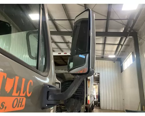 Freightliner CASCADIA Door Mirror