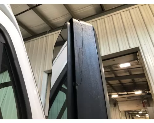 Freightliner CASCADIA Door Mirror