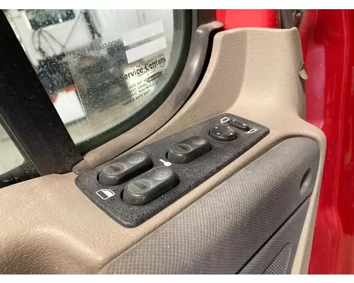 Freightliner CASCADIA Door Mirror