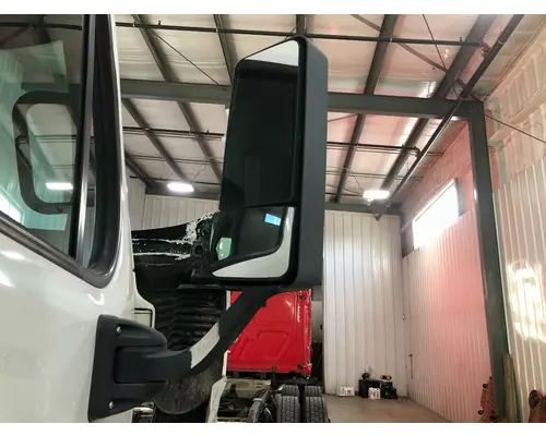 Freightliner CASCADIA Door Mirror