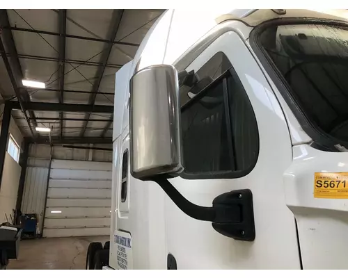 Freightliner CASCADIA Door Mirror