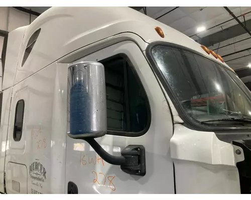 Freightliner CASCADIA Door Mirror