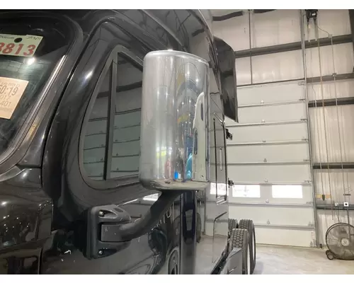 Freightliner CASCADIA Door Mirror